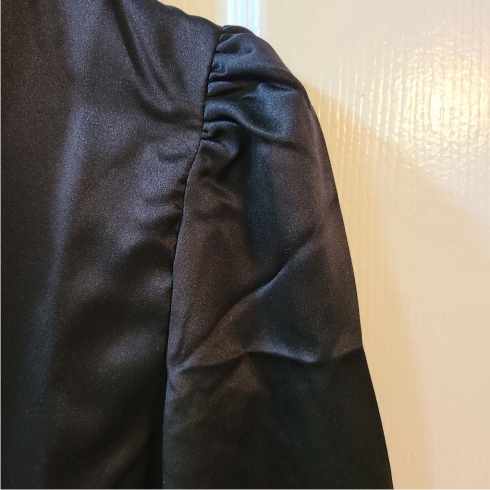 Tom Ford Black Satin Button-Down Blouse - Picture 9 of 11